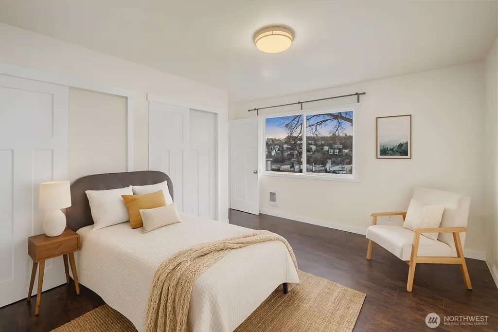 4028 38th Avenue S Seattle WA 98118
