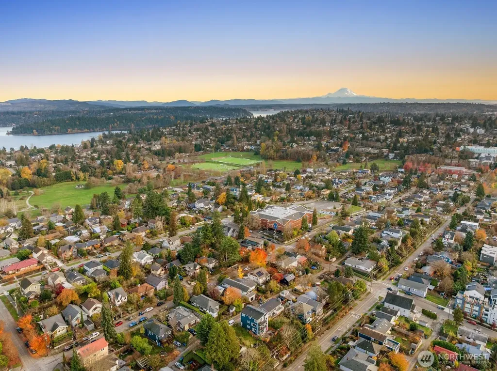 4028 38th Avenue S Seattle WA 98118