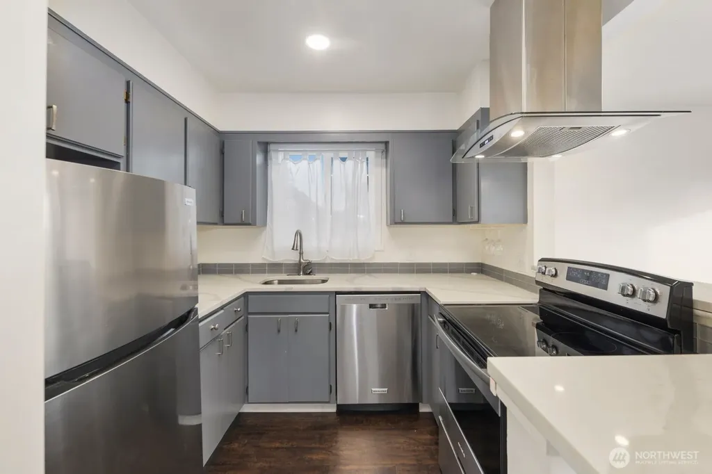 4028 38th Avenue S Seattle WA 98118