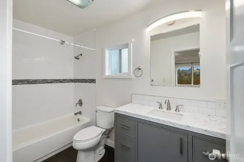 4028 38th Avenue S Seattle WA 98118