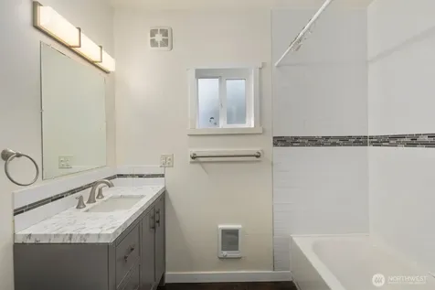 4028 38th Avenue S Seattle WA 98118