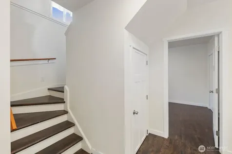 4028 38th Avenue S Seattle WA 98118
