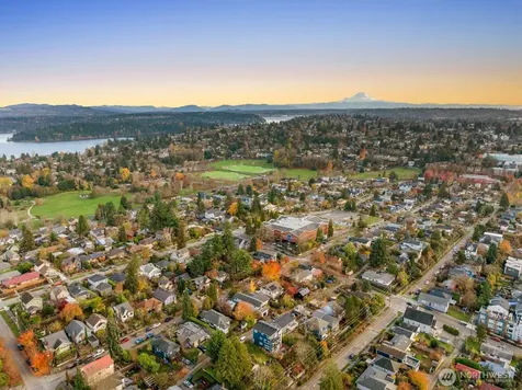 4028 38th Avenue S Seattle WA 98118