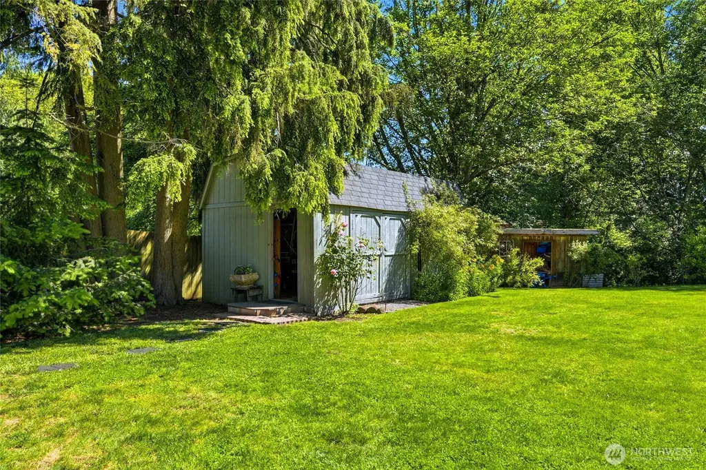 14215 55th Avenue NE Marysville WA 98271