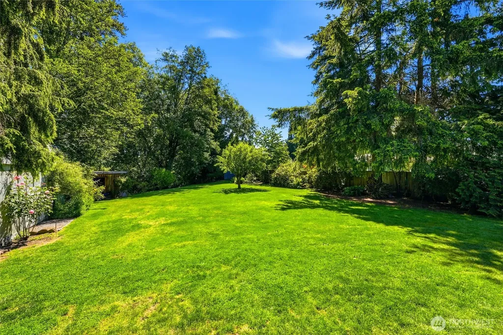 14215 55th Avenue NE Marysville WA 98271