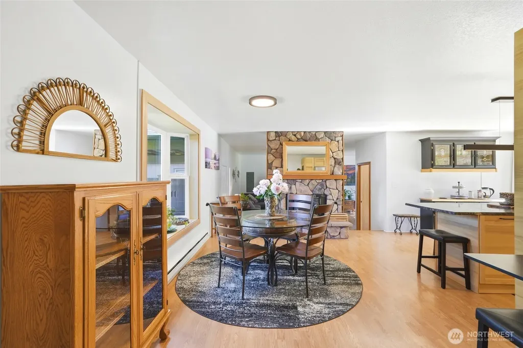14215 55th Avenue NE Marysville WA 98271