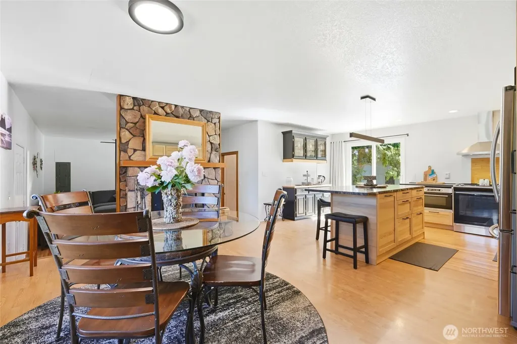 14215 55th Avenue NE Marysville WA 98271