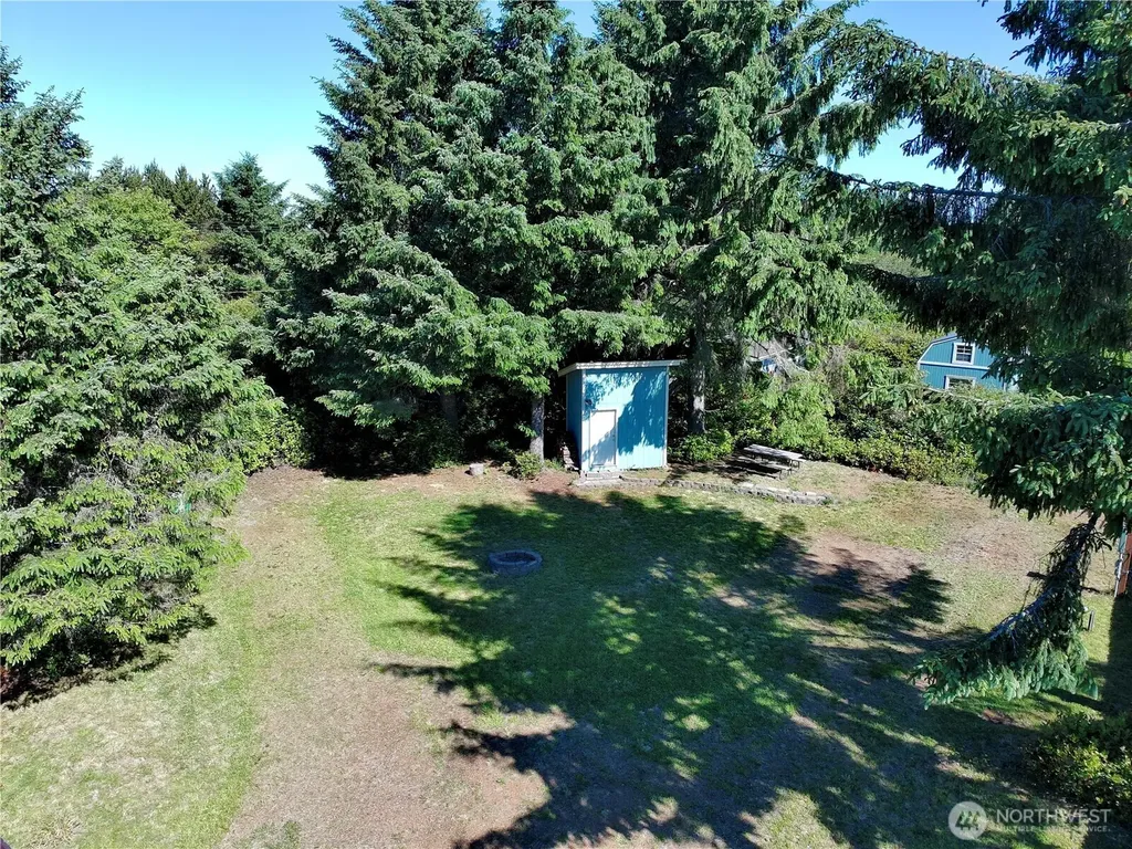 198 N Narwhal Loop NW Ocean Shores WA 98569