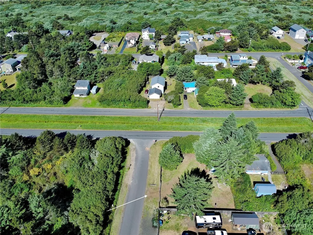 198 N Narwhal Loop NW Ocean Shores WA 98569