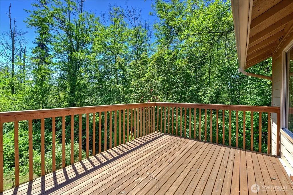 4026 205th Place SW Lynnwood WA 98036