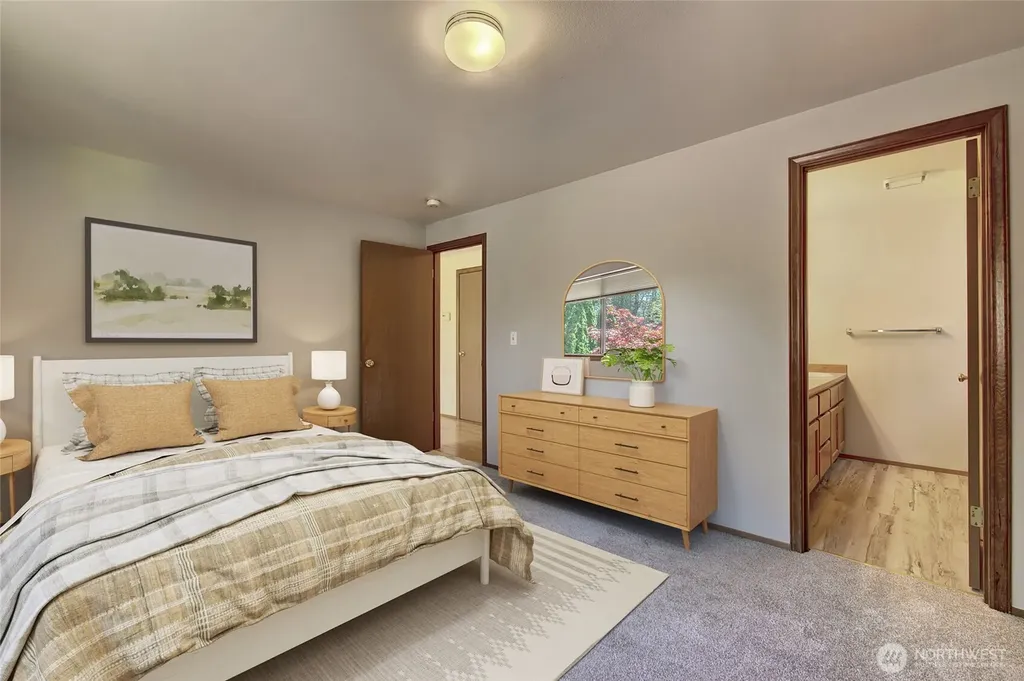 4026 205th Place SW Lynnwood WA 98036