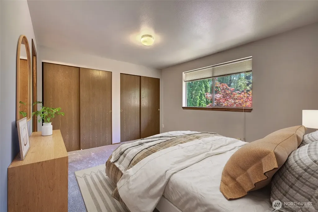 4026 205th Place SW Lynnwood WA 98036