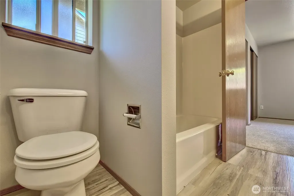 4026 205th Place SW Lynnwood WA 98036