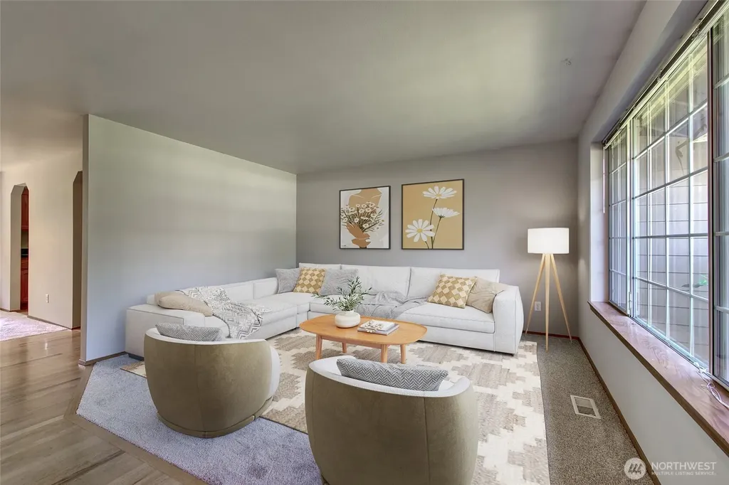 4026 205th Place SW Lynnwood WA 98036