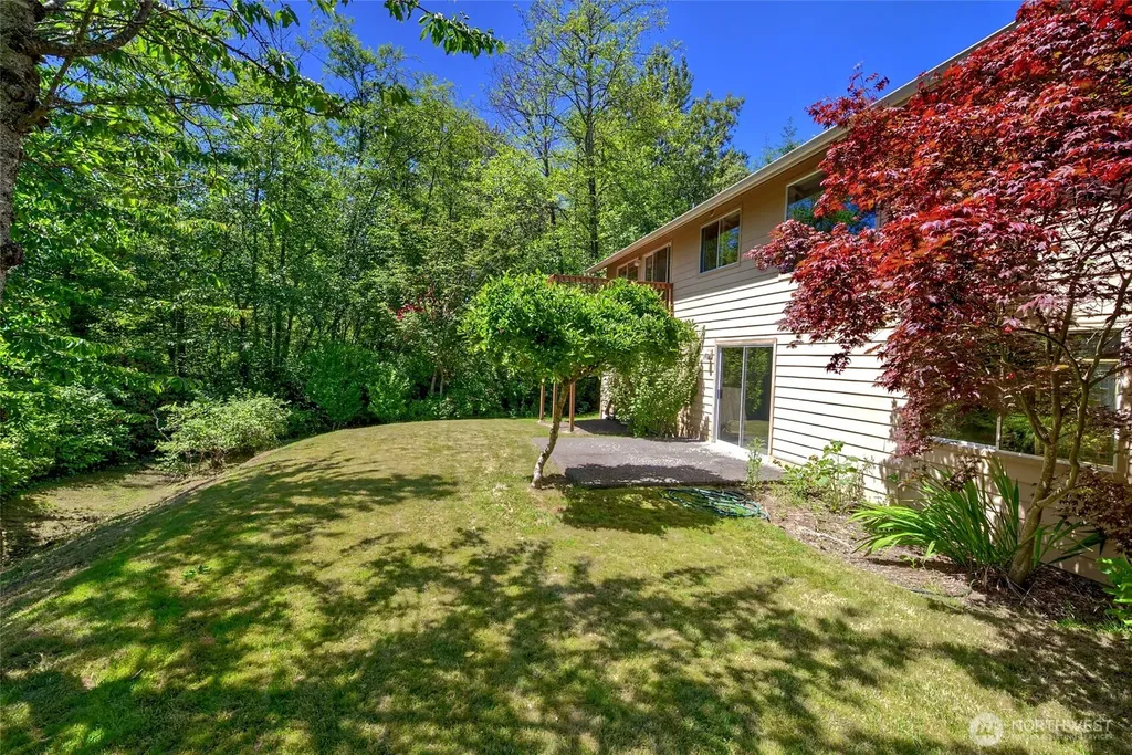 4026 205th Place SW Lynnwood WA 98036