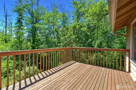 4026 205th Place SW Lynnwood WA 98036