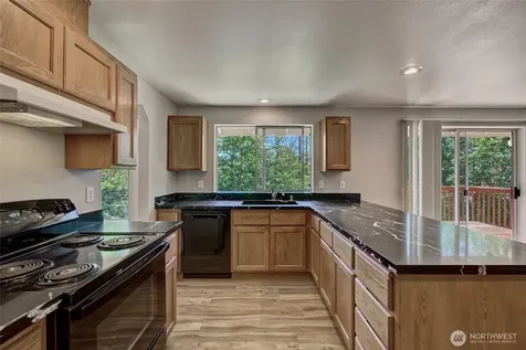 4026 205th Place SW Lynnwood WA 98036