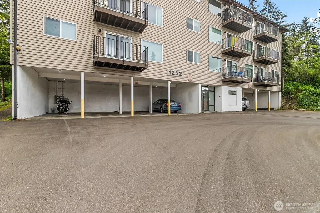 1252 Nevada Street Bellingham WA 98226