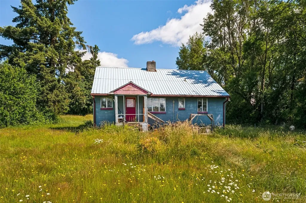 5324 State Route 702 S Roy WA 98580