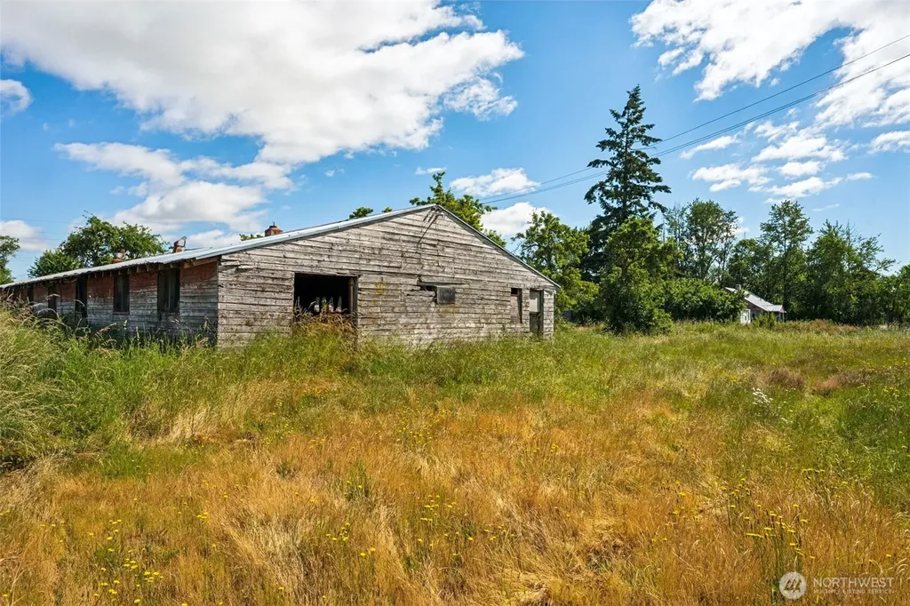 5324 State Route 702 S Roy WA 98580