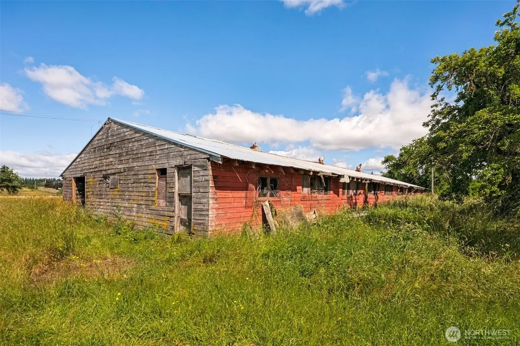 5324 State Route 702 S Roy WA 98580