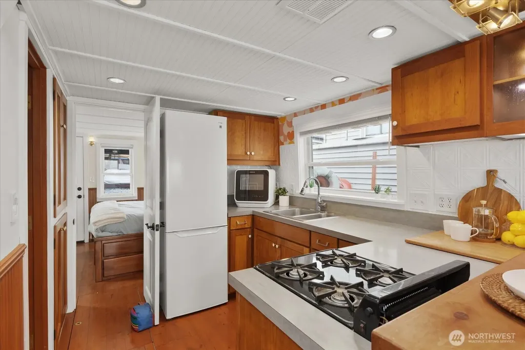 1900 Westlake Avenue N Seattle WA 98109