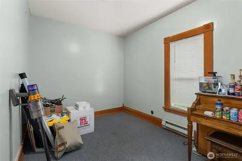 722 E Cowlitz Street South Bend WA 98586