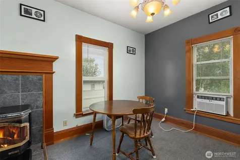 722 E Cowlitz Street South Bend WA 98586