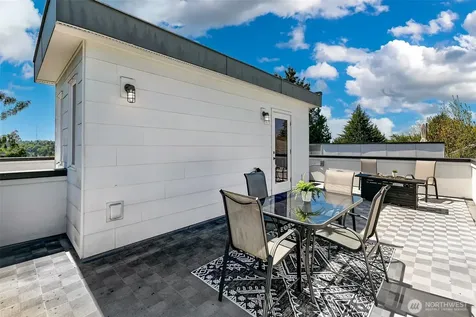 4221 Evanston Avenue N Seattle WA 98103