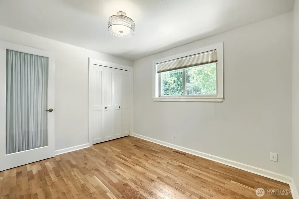 6332 NE 196th Street Kenmore WA 98028