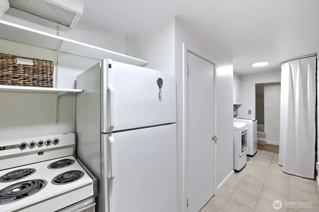 6332 NE 196th Street Kenmore WA 98028