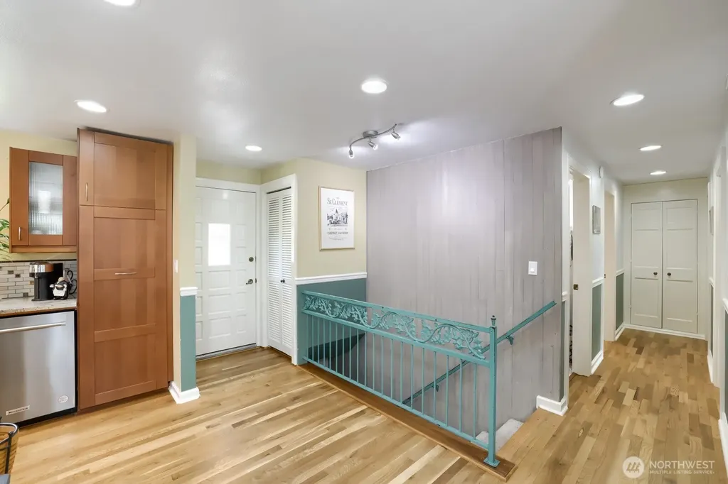 6332 NE 196th Street Kenmore WA 98028