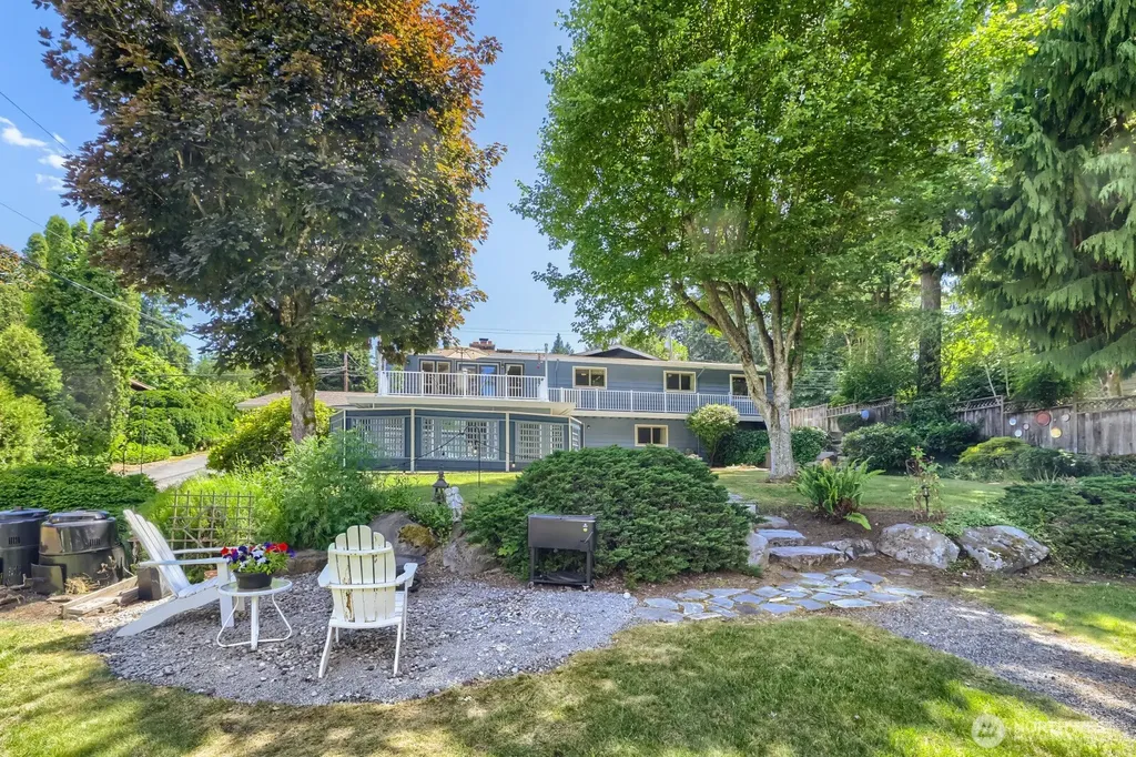 6332 NE 196th Street Kenmore WA 98028