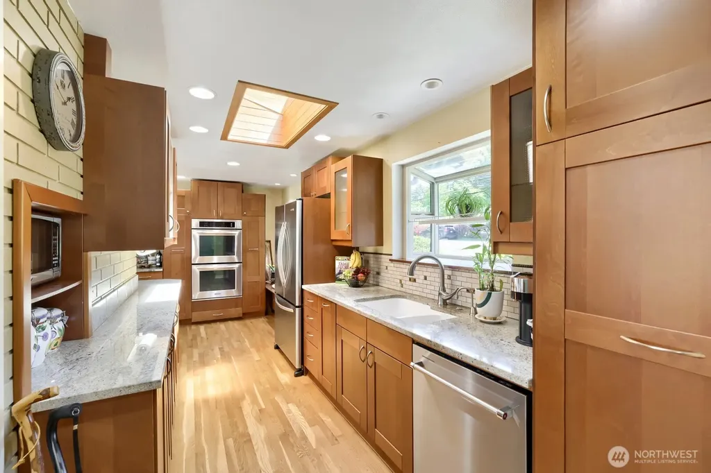 6332 NE 196th Street Kenmore WA 98028
