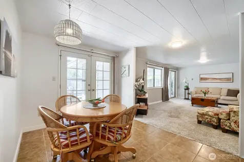 6332 NE 196th Street Kenmore WA 98028