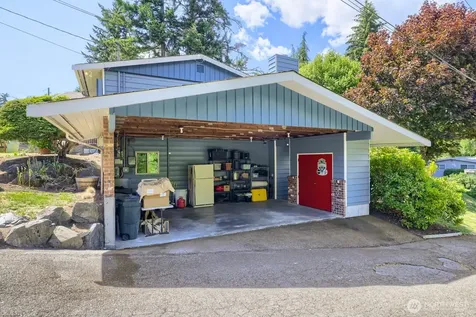 6332 NE 196th Street Kenmore WA 98028