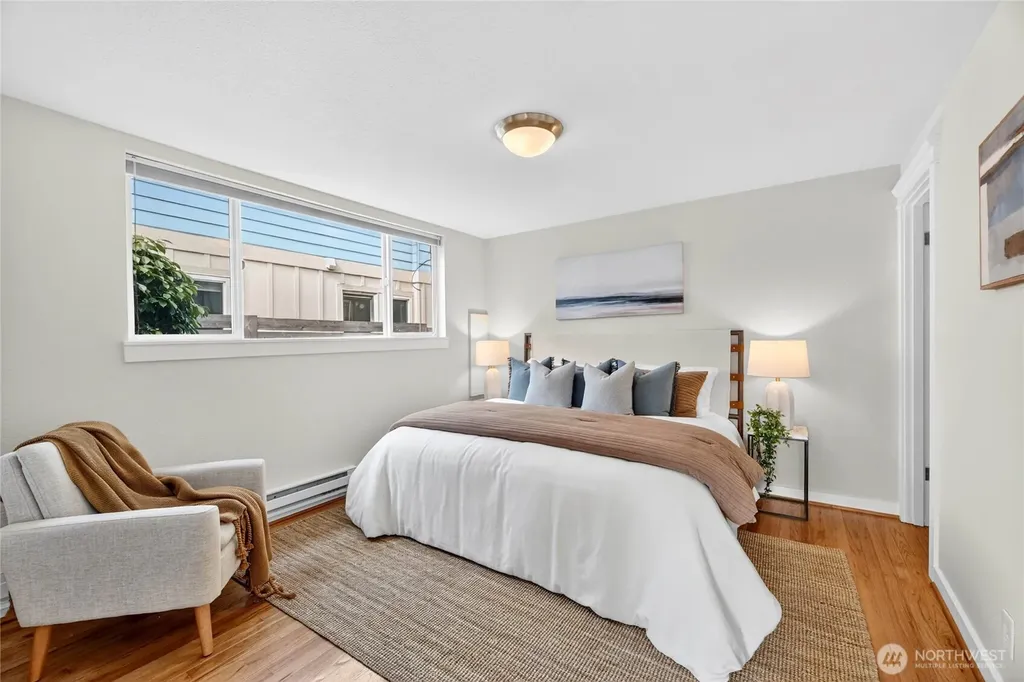 3039 61st Avenue SW Seattle WA 98116