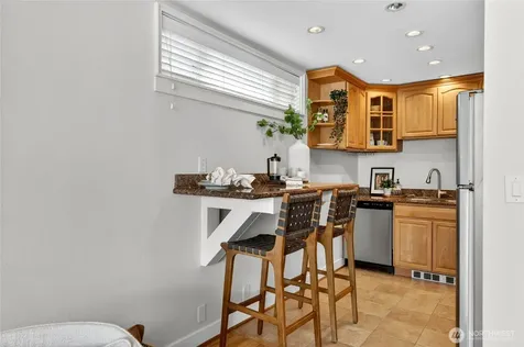 3039 61st Avenue SW Seattle WA 98116
