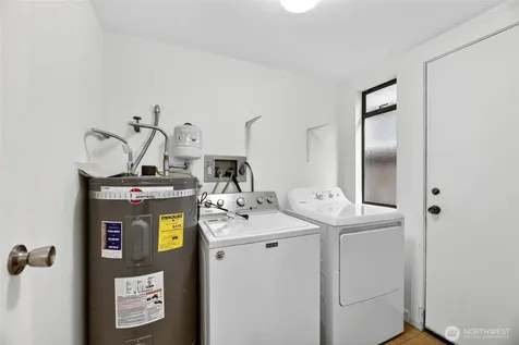3039 61st Avenue SW Seattle WA 98116