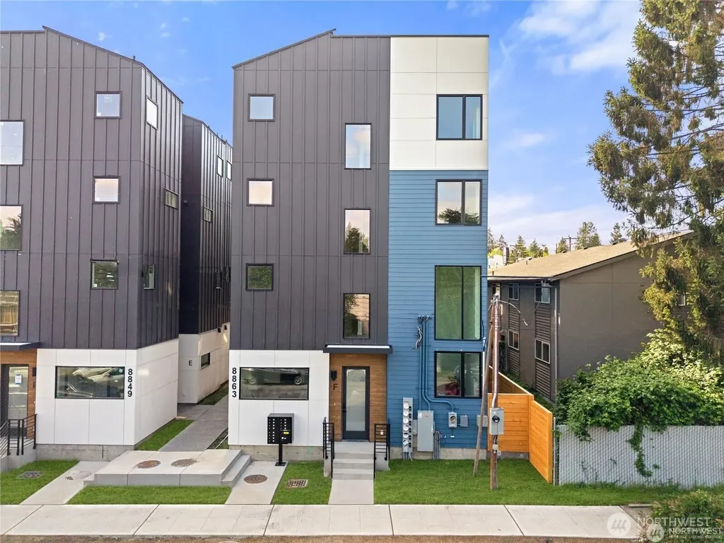 8849 Midvale Avenue N Seattle WA 98103