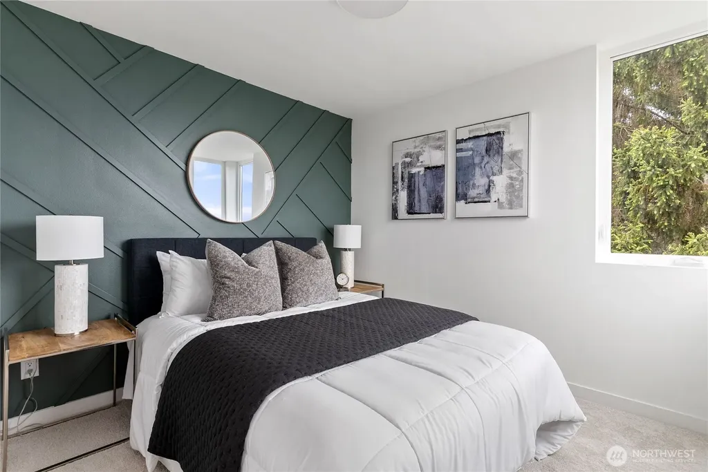 8849 Midvale Avenue N Seattle WA 98103