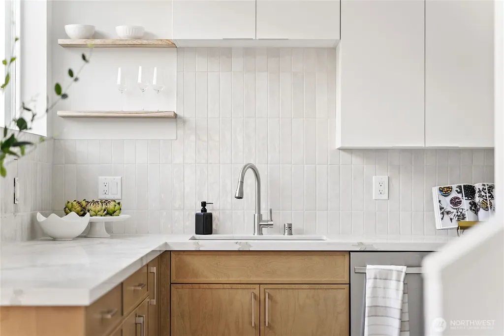 8849 Midvale Avenue N Seattle WA 98103