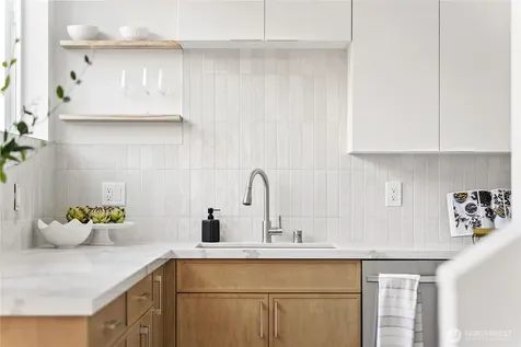 8849 Midvale Avenue N Seattle WA 98103