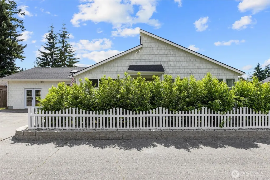 216 Joann Lane Arlington WA 98223