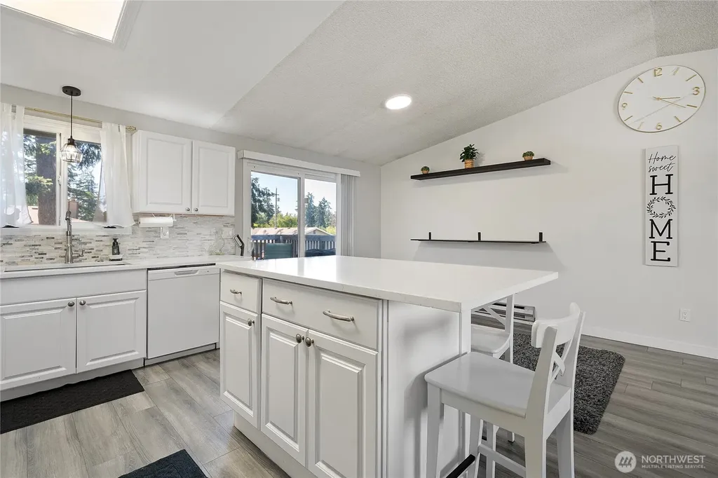 16916 20th Avenue E Spanaway WA 98387