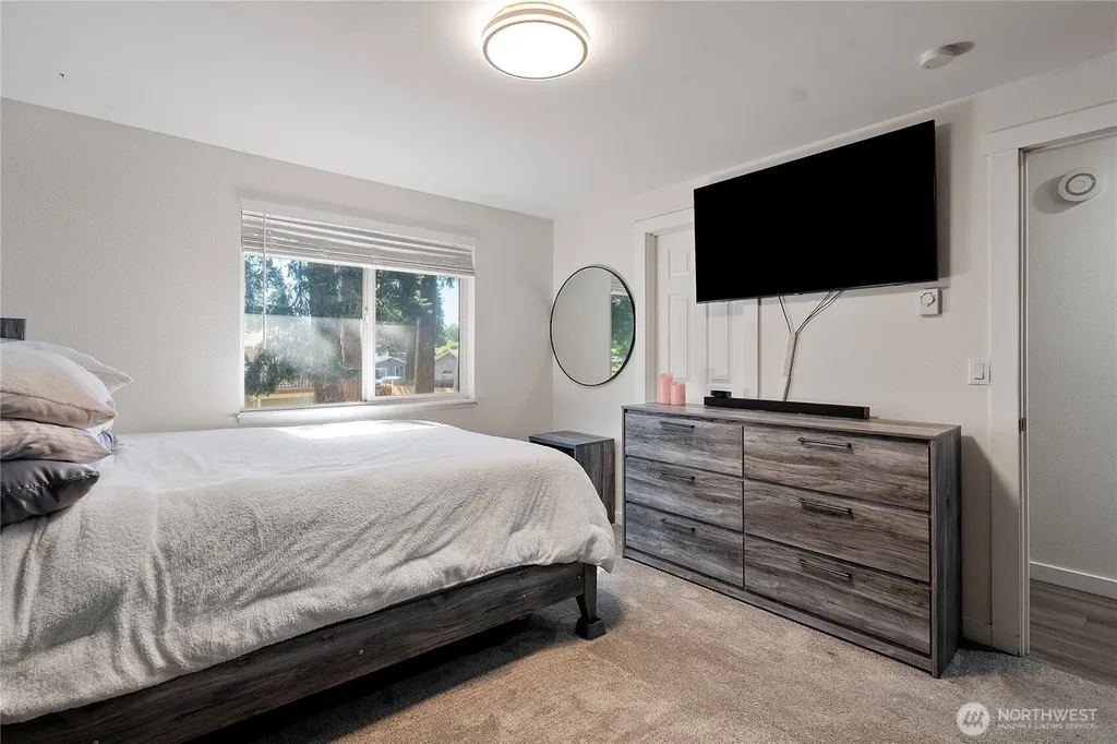 16916 20th Avenue E Spanaway WA 98387