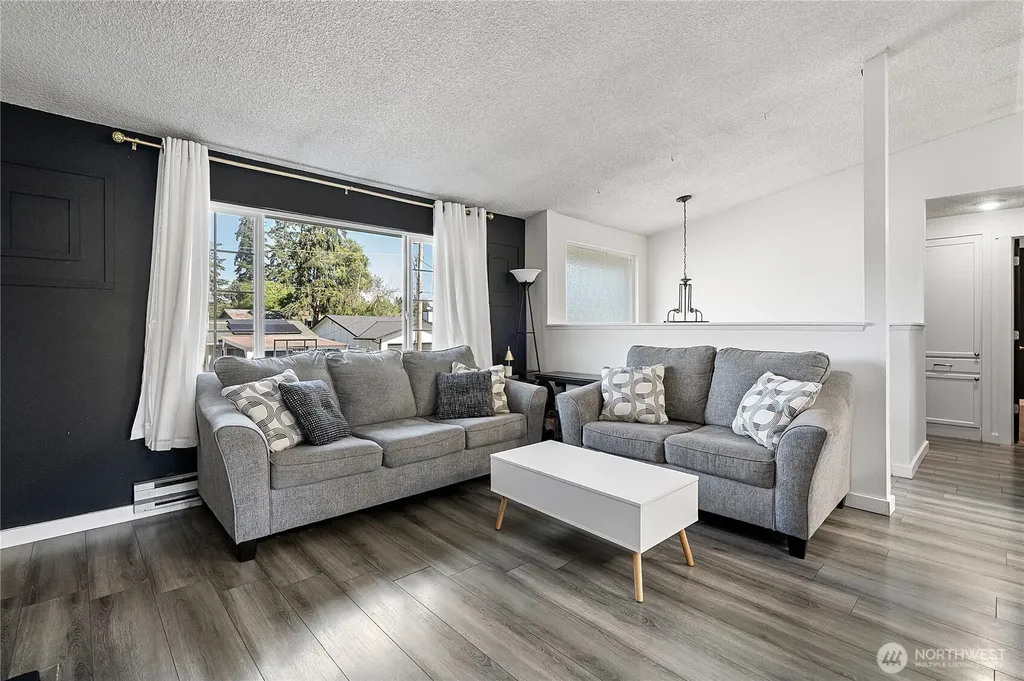 16916 20th Avenue E Spanaway WA 98387