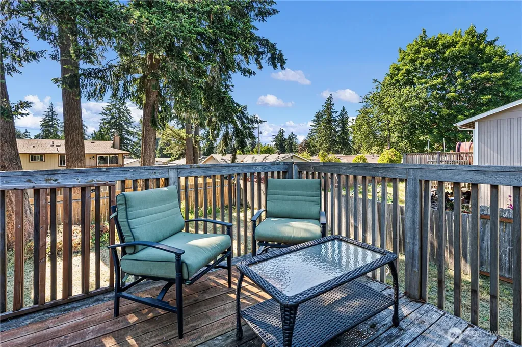 16916 20th Avenue E Spanaway WA 98387