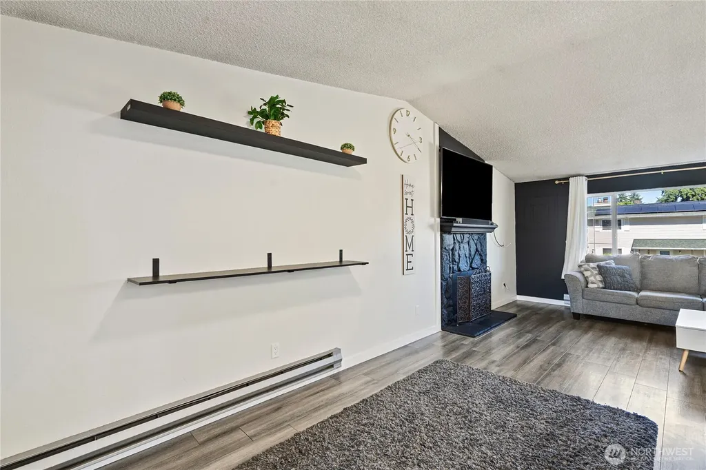 16916 20th Avenue E Spanaway WA 98387
