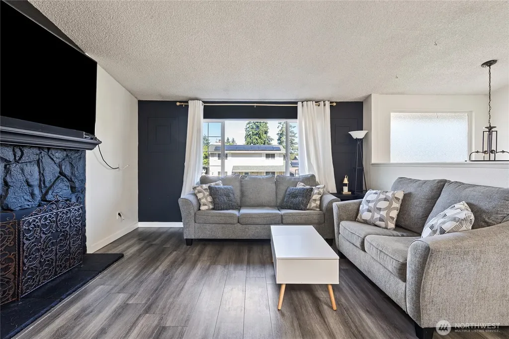 16916 20th Avenue E Spanaway WA 98387